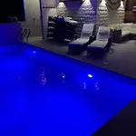 Apartment Izabela With Swimming Pool *