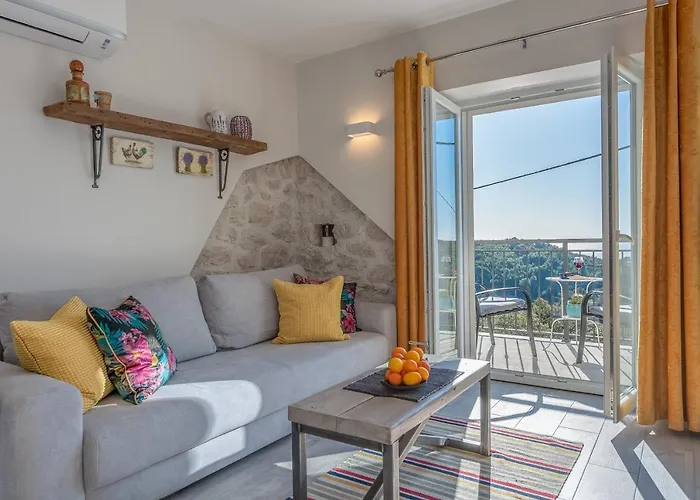 Apartment Izabela With Swimming Pool *