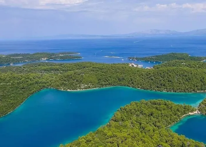 דירה Izabela With Swimming Pool