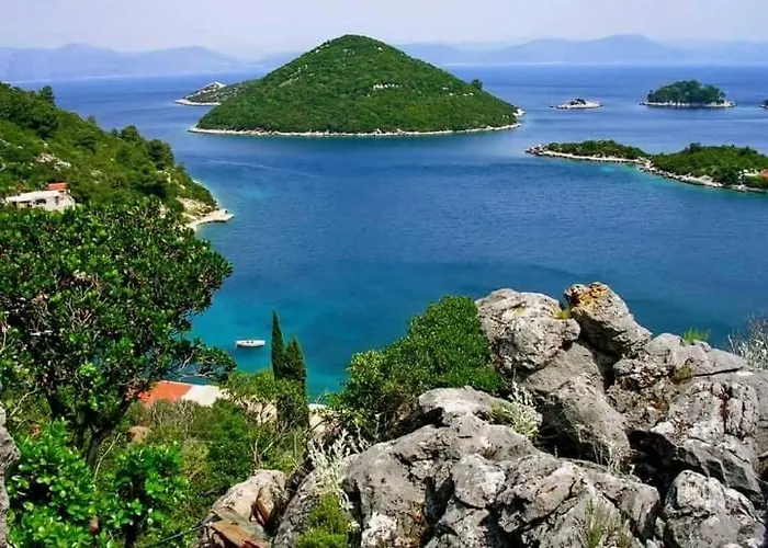 Izabela With Swimming Pool *