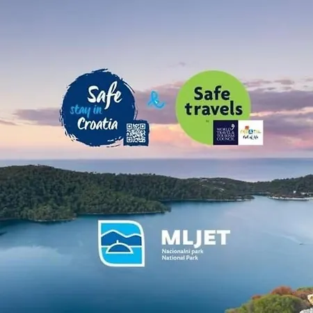 Apartment Izabela With Swimming Pool *